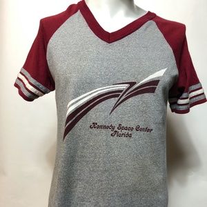 Vintage 80s V-neck "Kennedy Space Center" Tee